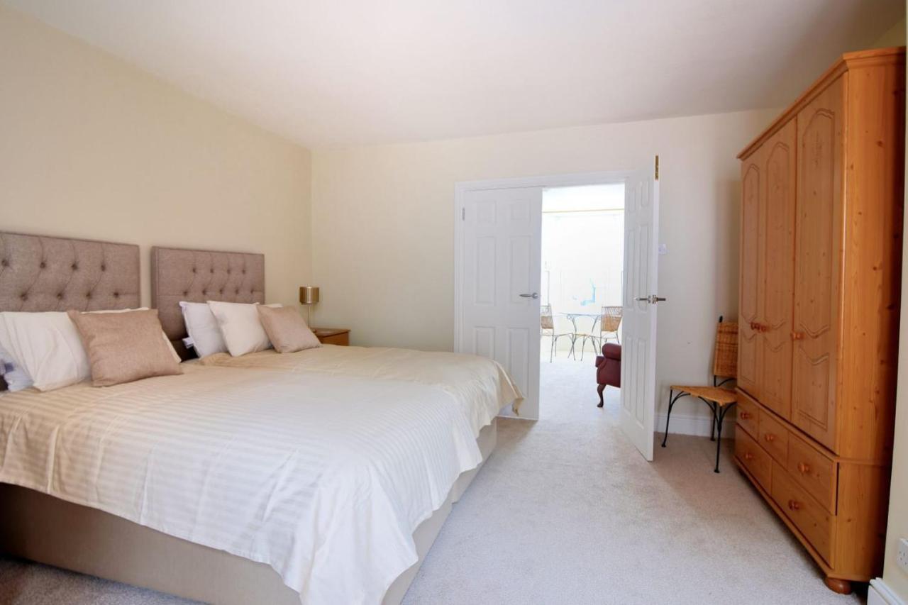 The Garden Suite Lyme Regis Exterior photo